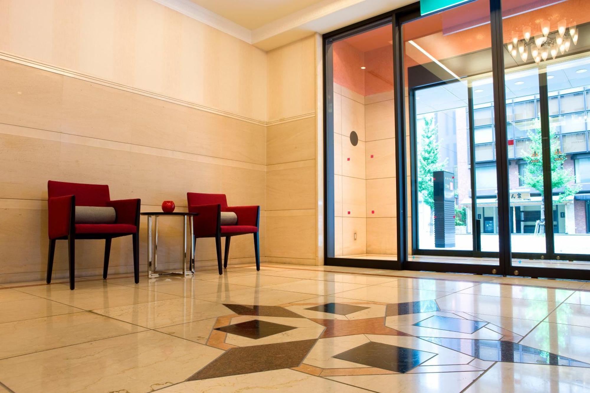 The B Hakata Hotel